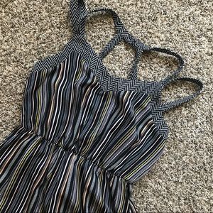 New w/out tags maxi dress with lots of details